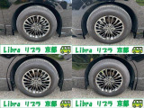 在庫車両はオークションでの仕入れやお客様から買取や下取りした車両になります。機関系、修復歴、外装や内装の状態などを明確にご説明いたします。