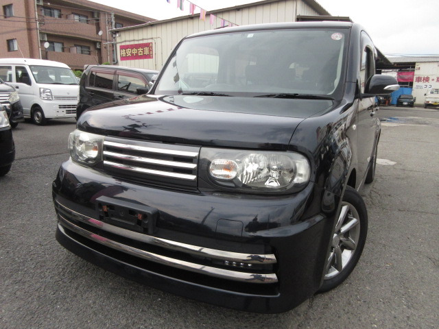 キューブ1.5 ライダー 4WD二年車検整備付き支払総額65万円