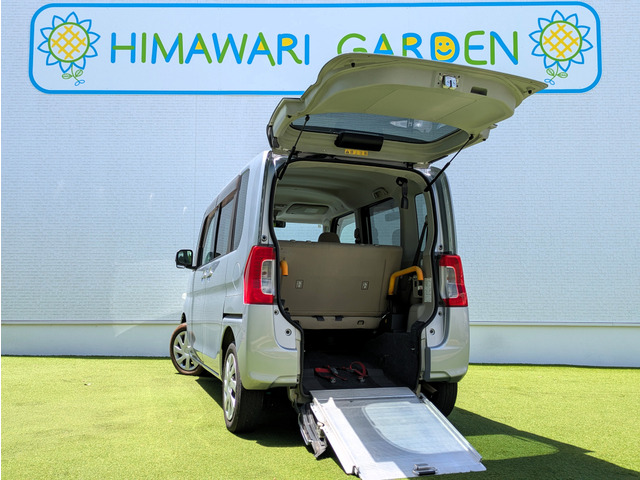 タント  福祉車両/車いす移動車/ウインチ/5ドア