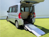タント  福祉車両/車いす移動車/ウインチ/5ドア