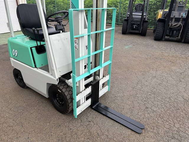 その他 コマツ 電動フォークリフト ミニオン コンパクトな900kg 3m の