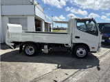 4000cc 2t 2トン 平ボディ 4WD アーム式 パワーゲート付  内外装仕上げ済み 5速 5MT パワーウインドウ 荷台内寸304×160