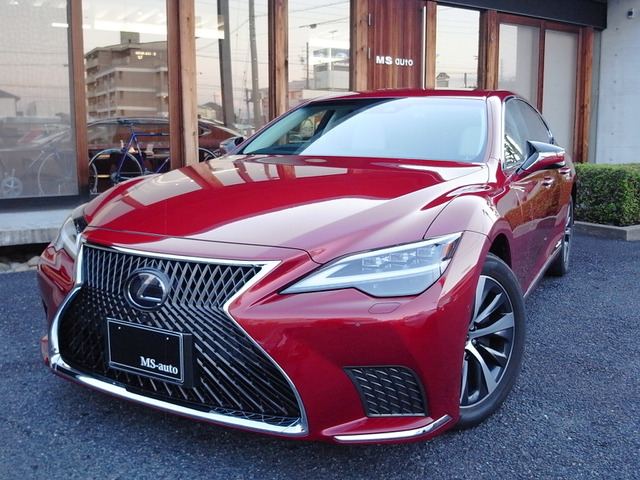 LS500h Iパッケージホワイト革ベンチレーションシート