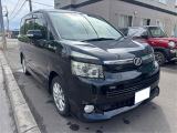 ヴォクシー  福祉車両助手席リフトアップシート 4WD リアクレーン付き