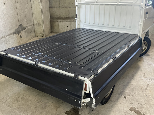 スバル サンバートラック タイミングベルト交換済み の中古車詳細