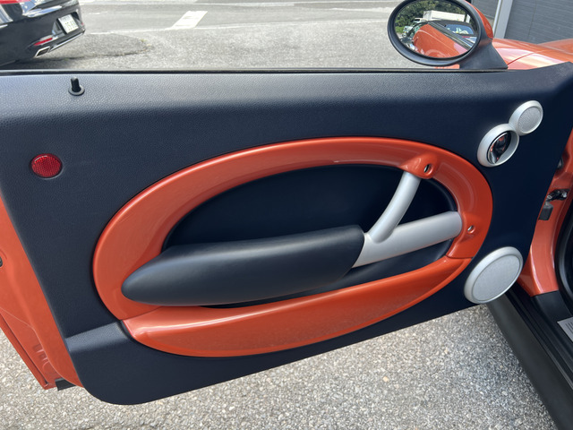 BMW MINI ミニコンバーチブル クーパー 5MT バックカメラ ハーフレザー