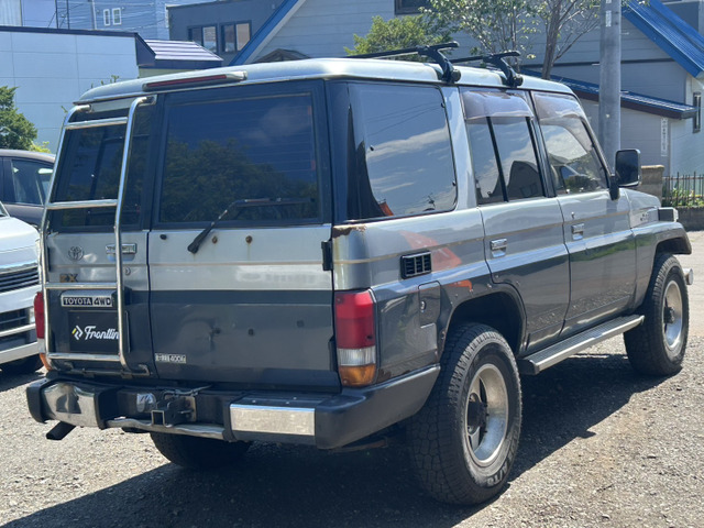 トヨタ ランドクルーザー70 4.2 ZX ディーゼル 4WD 4ナンバー