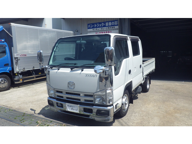 タイタン3.0 ダブルキャブ ワイドロー乗出し169.8万円/検:8年8月/F5