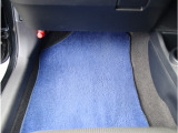 ※車両は全て現状販売です。ナビ、オーディオ等の装備品は入庫時に一通りチェックをしておりますが動作保証は一切しておりません。現車確認時にお客様自身でチェックをお願い致します。