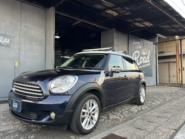 ミニクロスオーバー クーパー Aftermarketナビ バックカメラ ルーフキャリア