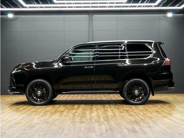 レクサス LX 570 ブラック シークエンス 4WD 570 ブラック