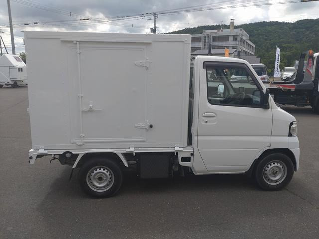 三菱 ミニキャブトラック 4WD移動販売車冷蔵-4度ワンオーナーナビ