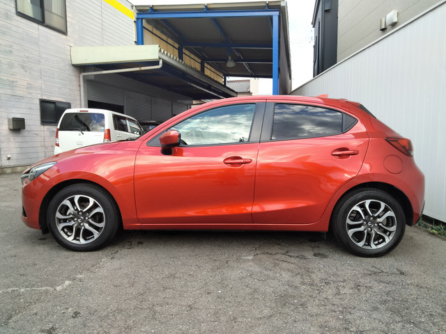 マツダ デミオ 1.5 XD ツーリング Lパッケージ ETC BSM 白革シート の