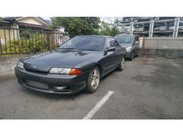 スカイライン2.0 GTS-t タイプM純正エアロバンパ ーHKS車高調&マフラ