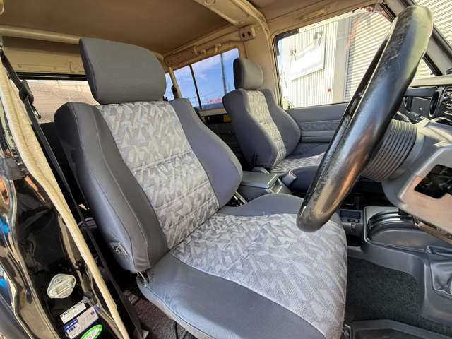 トヨタ ランドクルーザー70 4.2 ZX FRPトップ ディーゼル 4WD