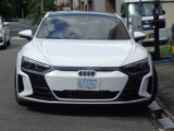 e-tron GT クワトロ 4WD 