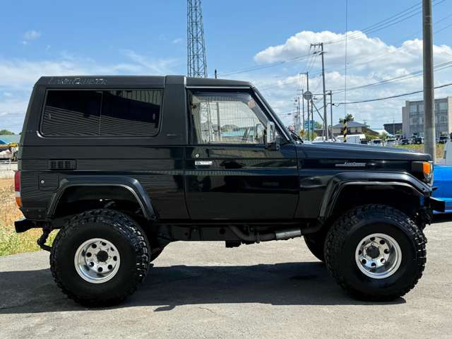 ランドクルーザー70 ブラック★新品未使用★ トヨタ ランドクルーザー70 4.2 ZX ディーゼル 4WD(2250803220
