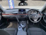 3シリーズツーリング 320i スポーツ パドルシフト