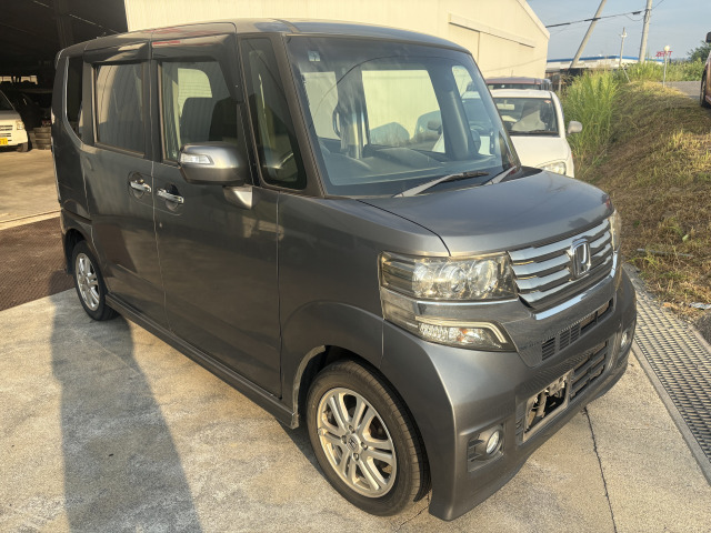 ホンダ N-BOXカスタム 