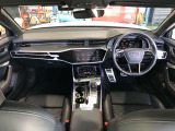 RS6アバント 4.0 エアサスペンション 4WD ブラックスタイリングPKG・B&O・禁煙