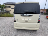 リア周りの写真になります。