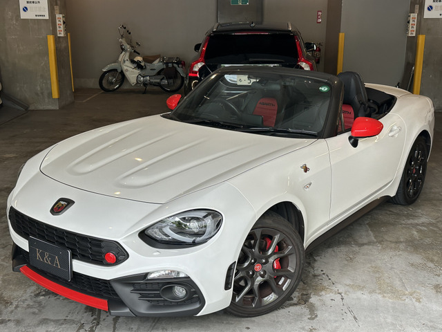 アバルト アバルト124スパイダー 1.4 の中古車詳細 (8,000km