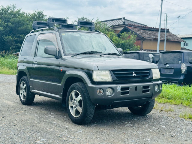 パジェロミニXR スペシャルカラー エディション 4WD