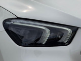 LEDヘッドライトはデザイン性だけではなく夜間の安全性に非常に効果を発揮します!