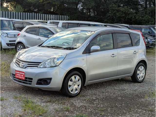 日産 ノート 1.5 15X SV ＋プラズマ 禁煙車 スマートキー BLUETOOTH の
