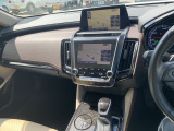 クラウン ハイブリッド 2.5 G エグゼクティブ Four 4WD ハイブリット 4WD サンルーフ...