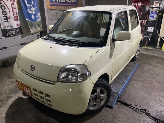 エッセ D 4WD 