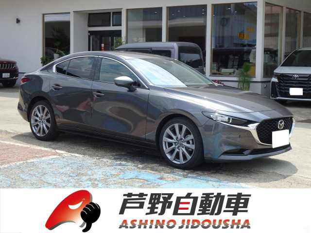 MAZDA3セダン1.5 15S ツーリング 4WD