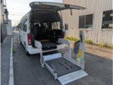 ハイエースコミューター  本州仕入車  車椅子輸送車