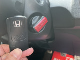 RS ハイウェイエディションの5速マニュアルのみ標準でスマートキーシステムが装備されます。特別感があっていいですよね。非常に便利な機能です。