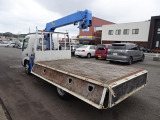高床。 標準キャブ。幅広ボディ。 荷台内寸約 長さ352cm、幅176cm、深さ38cm 荷台板張り。 床板ササクレひび割れキズ有ります。 裏根太割れくいこみ少し有り。