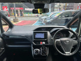 エスクァイア 2.0 Xi Xiトヨタセーフティセンス/純正SDナビ