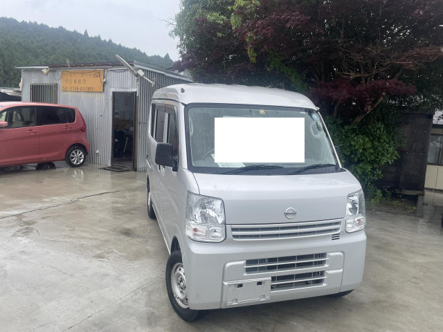 NV100クリッパー  ナビ 2WD 車検コミコミ