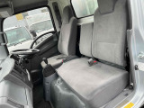 車内3人乗り仕様!