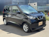外装コーティングも行っております。専門スタッフが愛車をピカピカに仕上げさせていただきます。