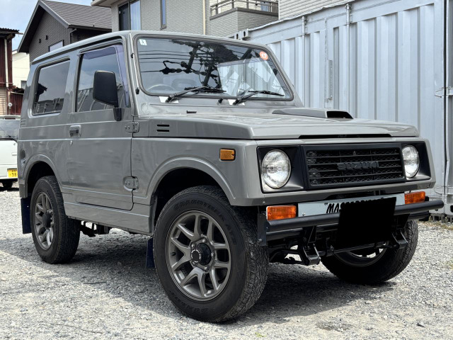 ジムニー バン HC 4WD 全塗装 カスタム多数 5MT キーレス