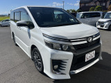 ヴォクシー 2.0 ZS 8人乗り 純正ナビTV 両側電動ドア