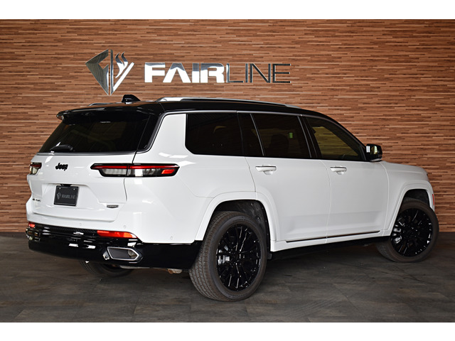 クライスラージープ グランドチェロキーL サミット リザーブ 4WD 左H