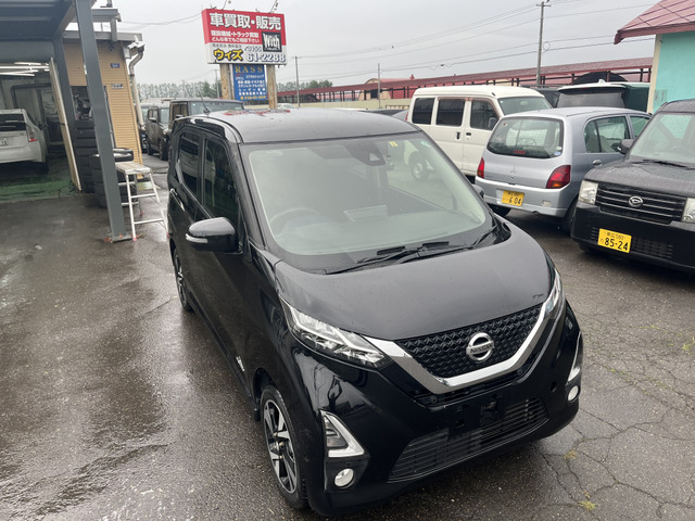 デイズハイウェイスター Gターボ アーバンクロム プロパイロットエディション 4WD