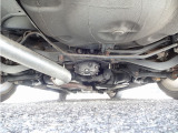 カタログ値280馬力を発生するEJ20ツインターボに、スバルお得意のAWD、そして5MTの組み合わせ