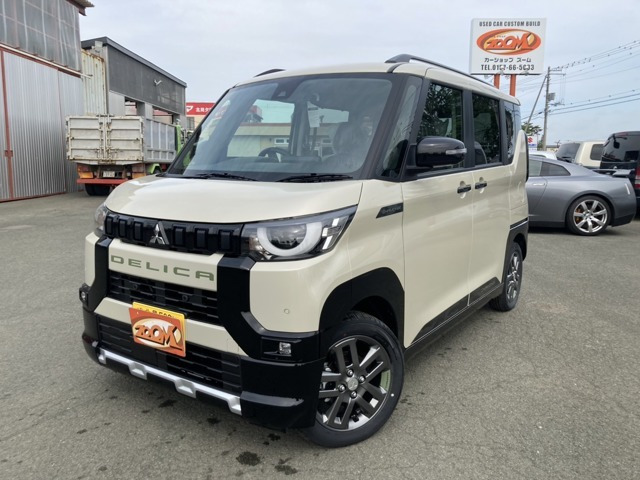 デリカミニ T プレミアム 4WD T プレミアム 4WD 届出済未使用車 シャモニーパッケージ