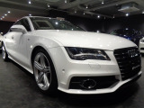 A7スポーツバック  3.0スーパーチャージャー7速パドルS4