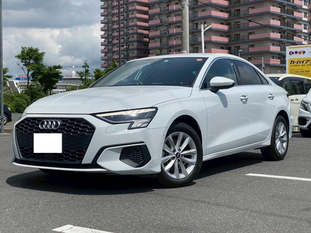 A3セダン30 TFSI30 TFSI
