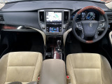 クラウン ハイブリッド 2.5 ロイヤルサルーン アドバンスドPKG 禁煙車 後期型 純正