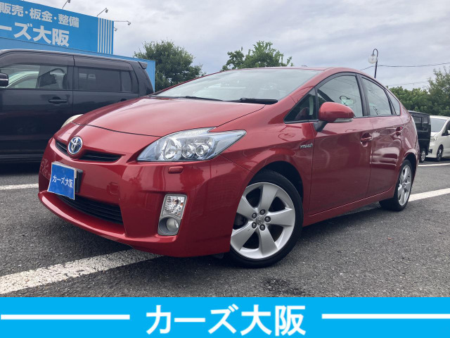 プリウス1.8 S ツーリングセレクションプッシュスタート、ナビ、後カメラ