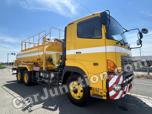 プロフィア  散水車 10,500ℓ